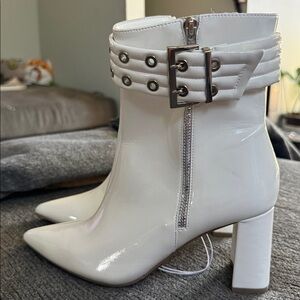 Stylish White Ankle Boots with Buckle Detail